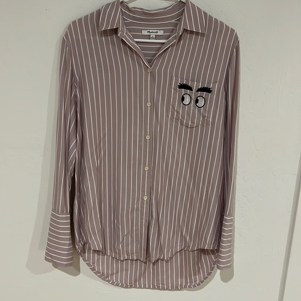 Madewell shirt with side eye on the pocket size S